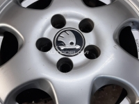 Čepovi za felne Škoda