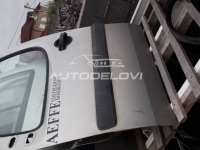 Prednja leva vrata siva fiat doblo