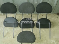 Corsa c nasloni za glavu