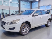 Volvo v60 2 0d d3 polovni delovi